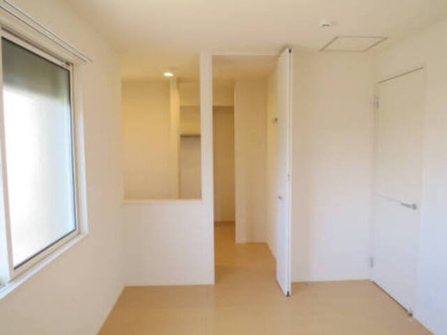 居室・リビング　洋室（２０３）