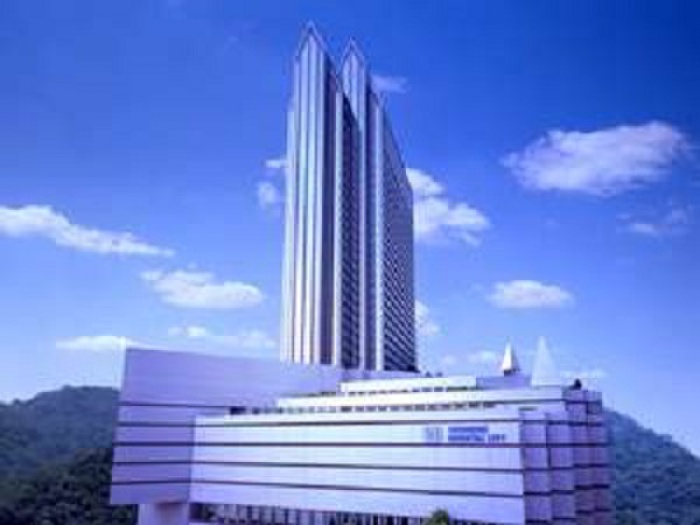 飲食店　ANAクラウンプラザホテル（飲食店）まで750m