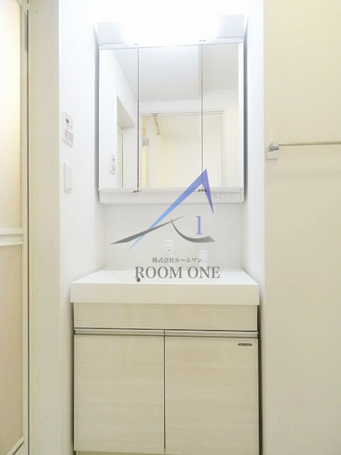 洗面設備　洗面台です。