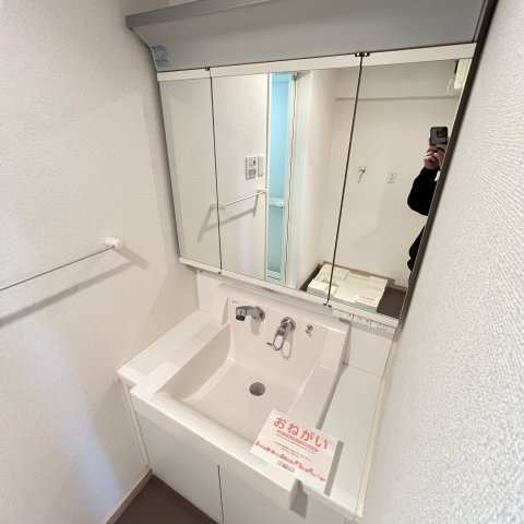 洗面設備　同仕様タイプです