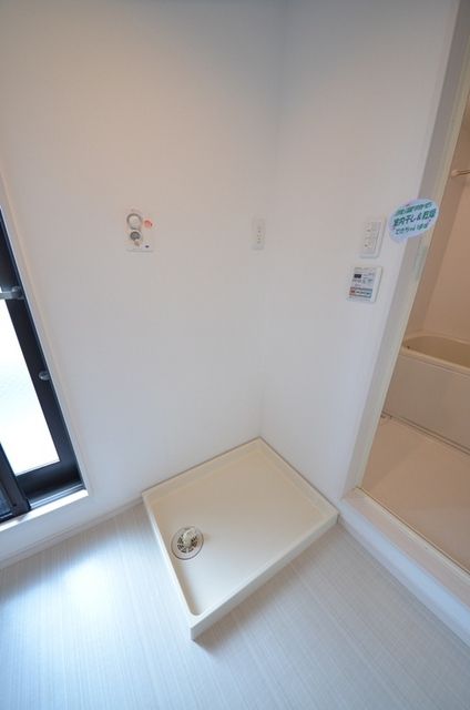 その他　屋内洗濯機置場