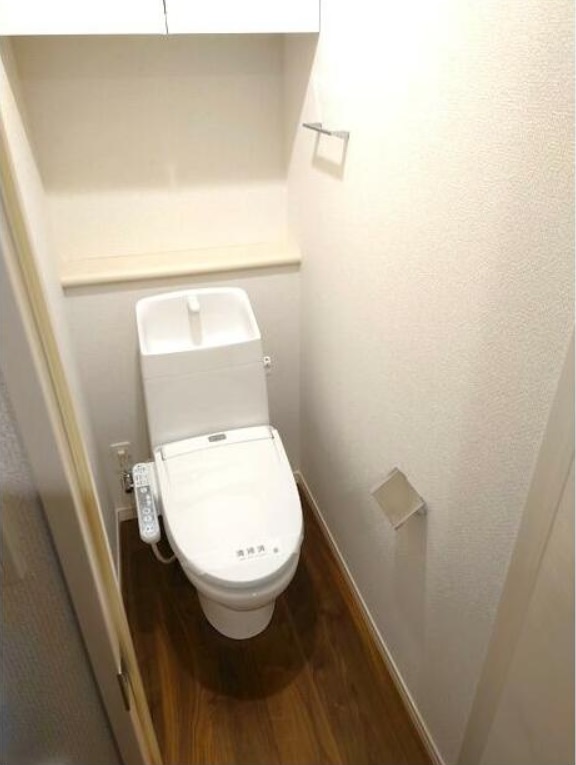 トイレ　別部屋参考写真です