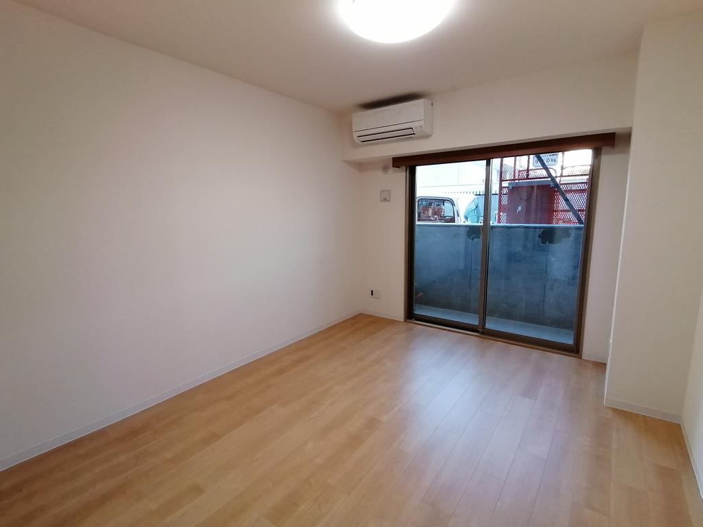 バルコニー　別部屋モデル