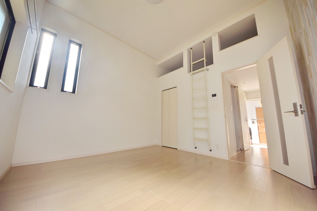 居室・リビング　～すっきりした間取りですね～別号室参考写真