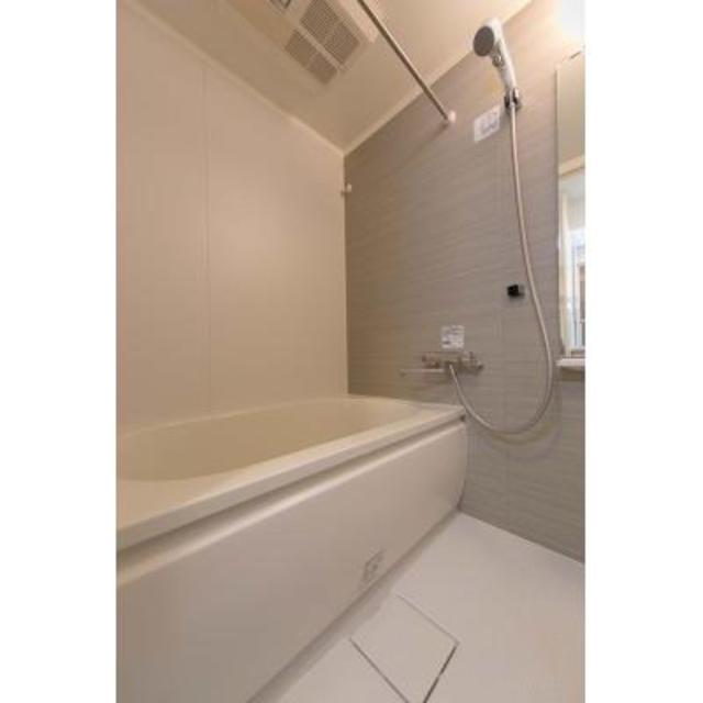 バス・シャワールーム　※写真は同タイプ住戸です。