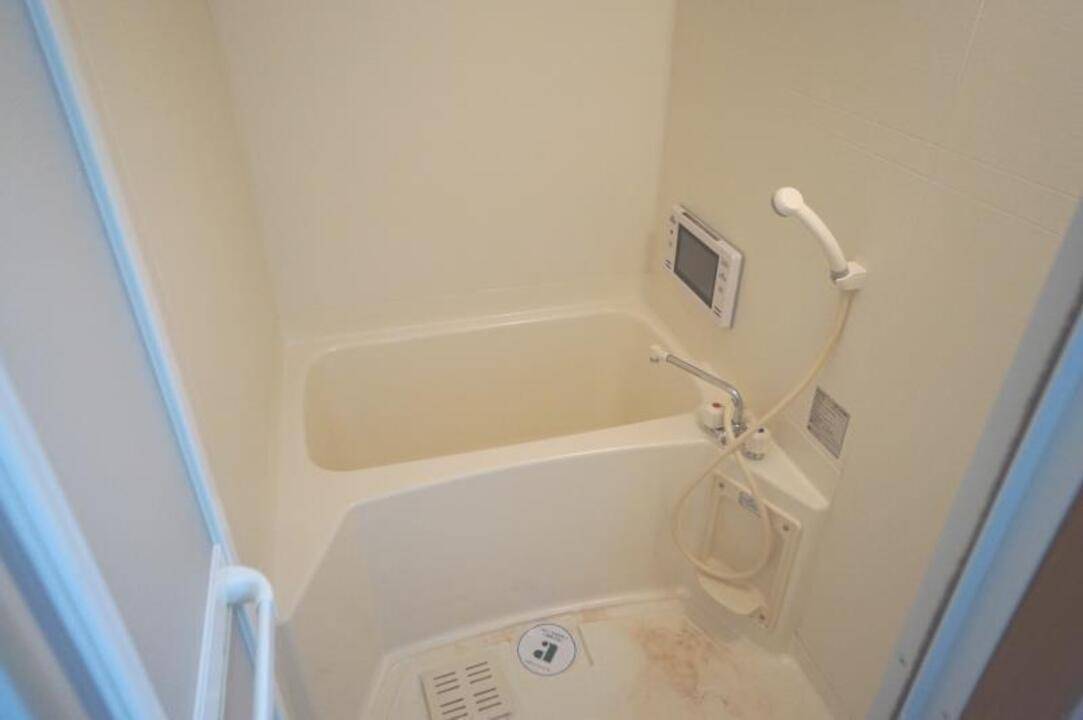 バス・シャワールーム　浴室