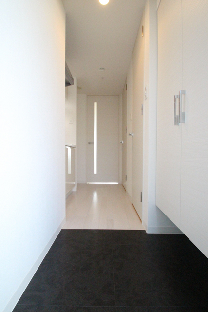 玄関　※同号室別室の参考写真です。