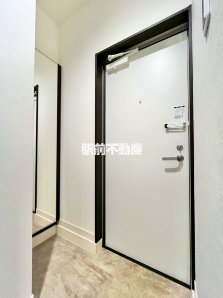 玄関　同型タイプの写真です