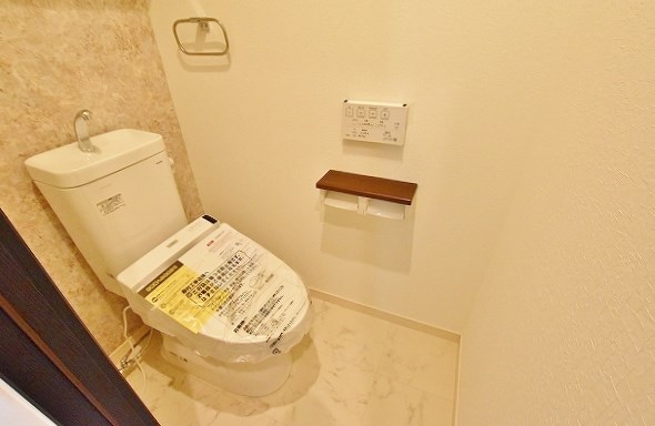 トイレ　★温水洗浄便座付トイレ★