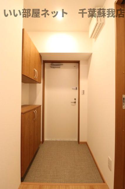 玄関　収納もある玄関です