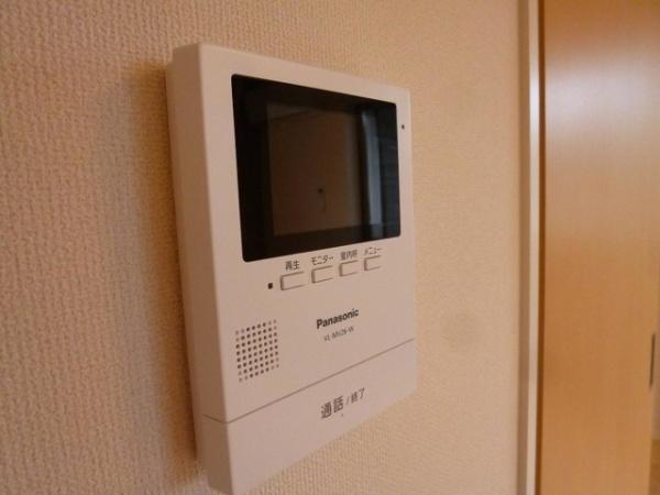 セキュリティ　モニター付きインターホン