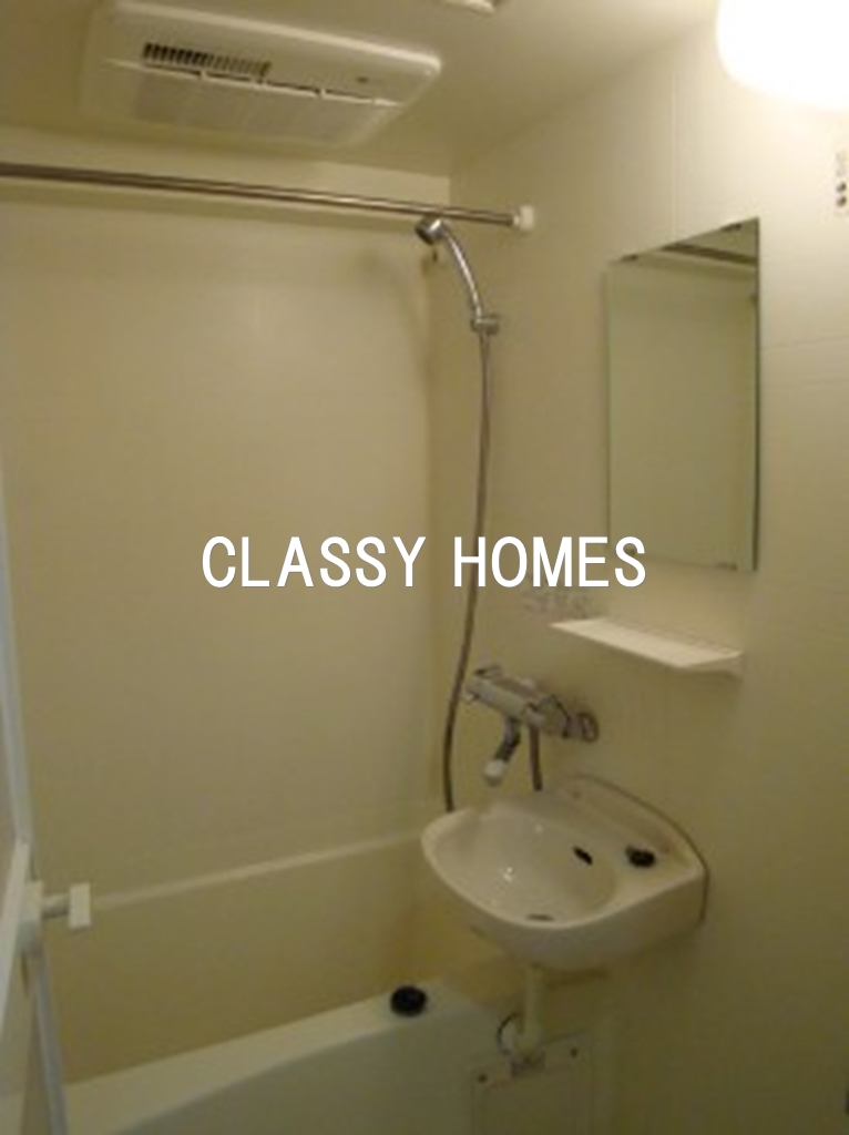 バス・シャワールーム　2004年竣工 ルーブル新橋：バス