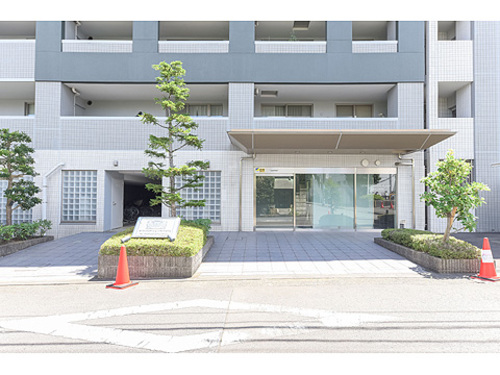 エントランス　エントランス