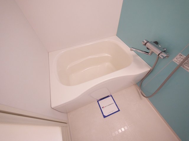 バス・シャワールーム　日々の疲れを癒すお風呂付です