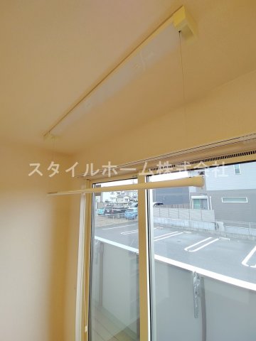 その他設備　室内物干