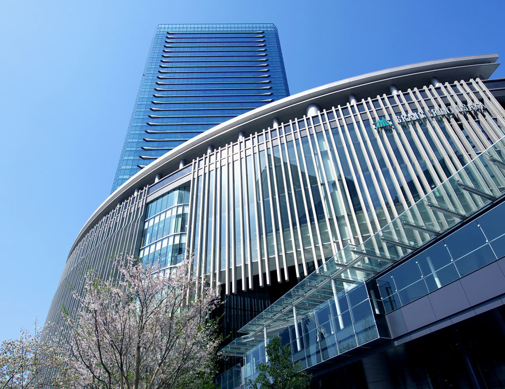 ショッピングセンター　グランフロント大阪北館（ショッピングセンター）まで386m