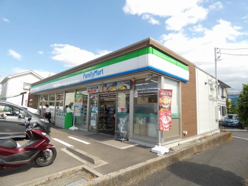 コンビニ　ファミリーマート 八洋相模原麻溝台四丁目店（コンビニ）まで567m
