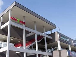 ショッピングセンター　アクロスプラザ 東神奈川（ショッピングセンター）まで313m