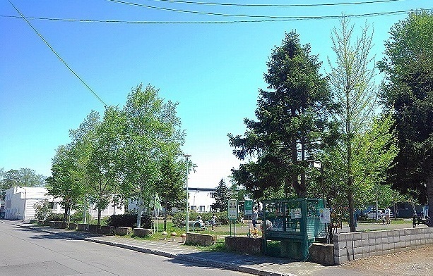 公園　屯田開拓公園（公園）まで350m