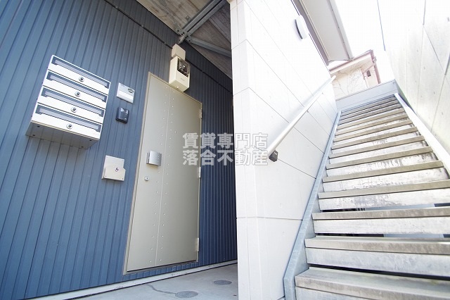 エントランス　清潔なエントランス