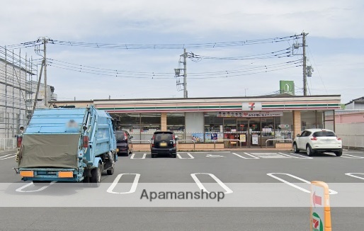 コンビニ　セブンイレブン（コンビニ）まで996m