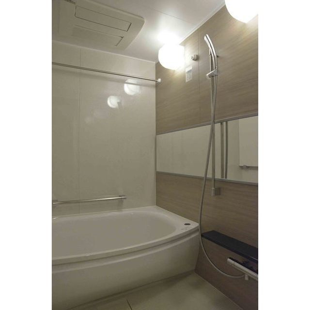 バス・シャワールーム　※同タイプ別部屋参照