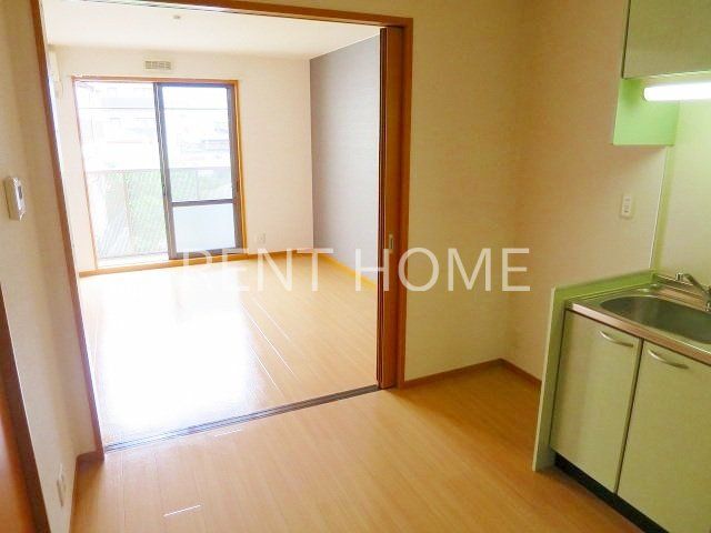 居室・リビング　ダイニング～洋室