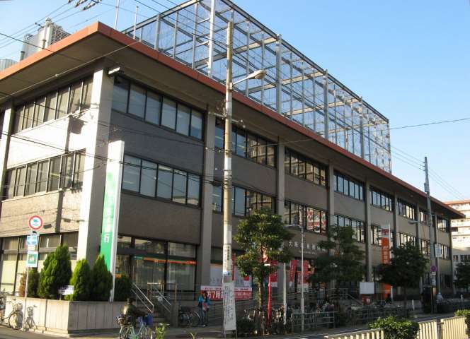 郵便局　城東郵便局（郵便局）まで400m