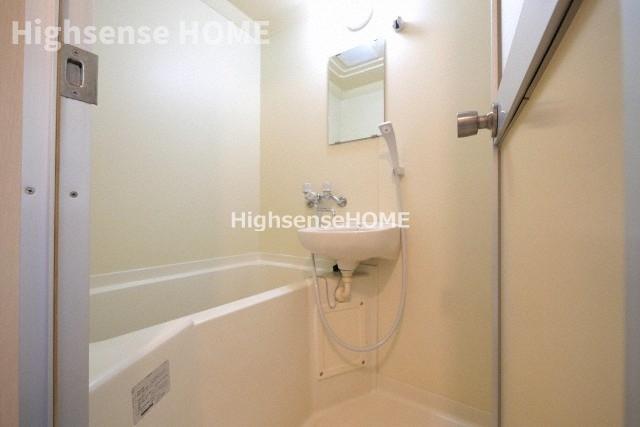 バス・シャワールーム　日々の暮らしに欠かせないお風呂です