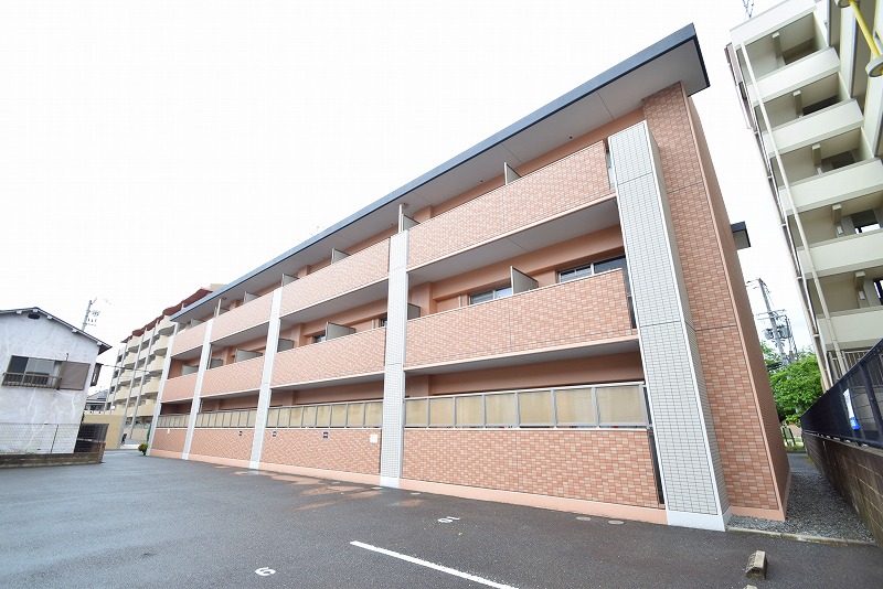 建物外観　おしゃれな外観です