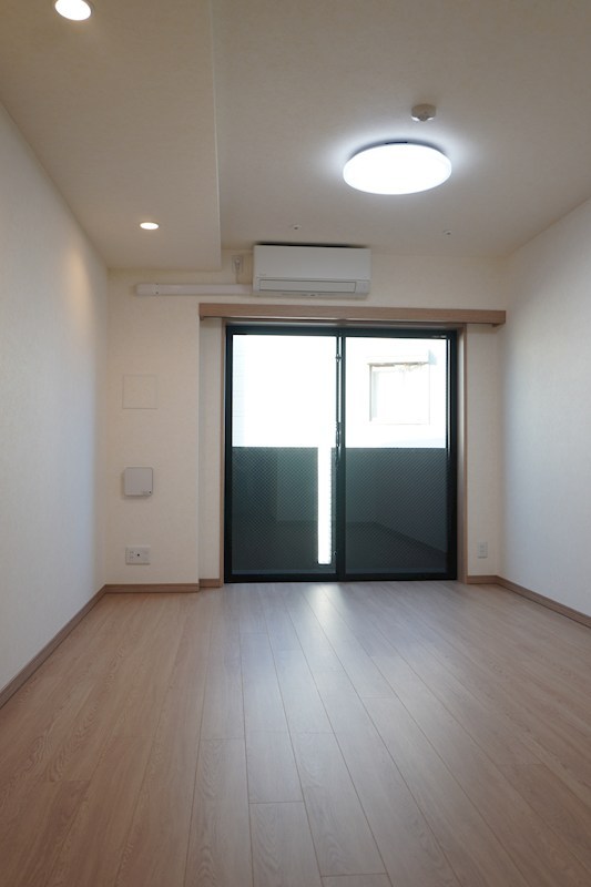 居室・リビング　※反転タイプ