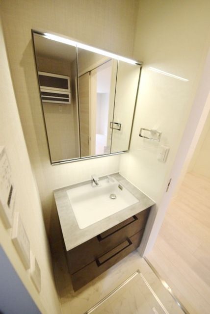 洗面設備　お部屋探しは株式会社　タウンハウジング　までお気軽にお問合…