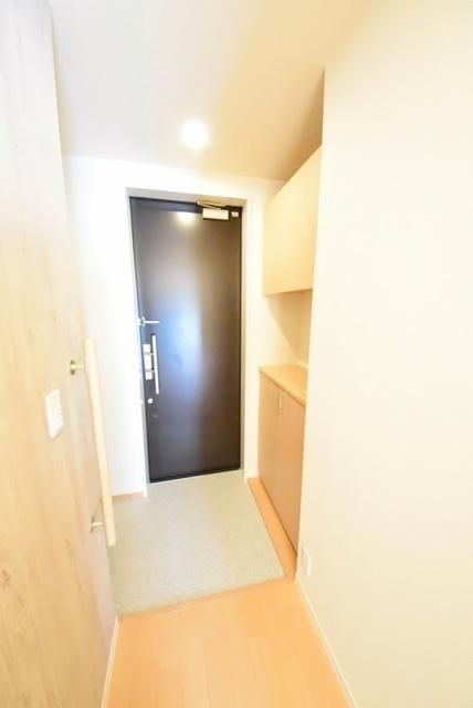 玄関　玄関収納あります