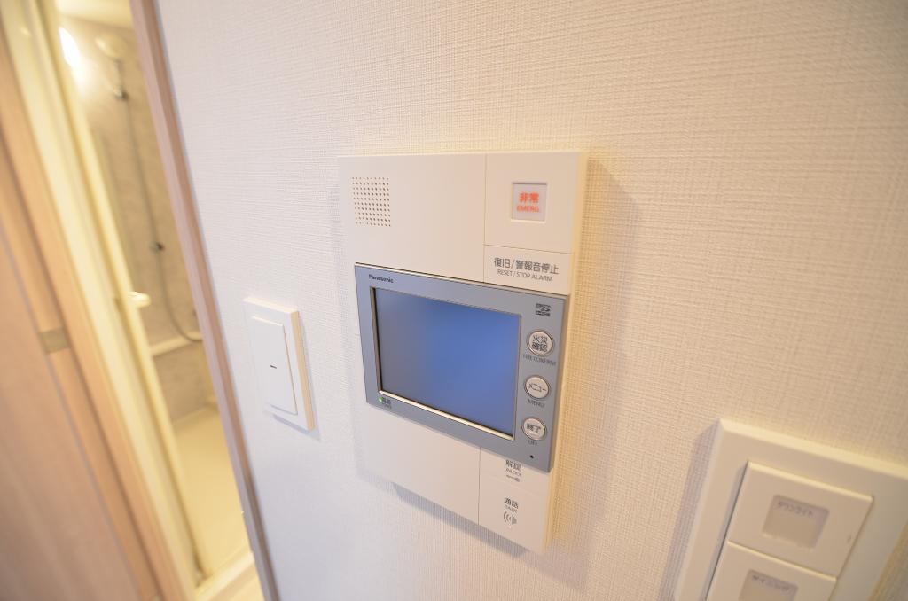 セキュリティ　カメラ付インターホン