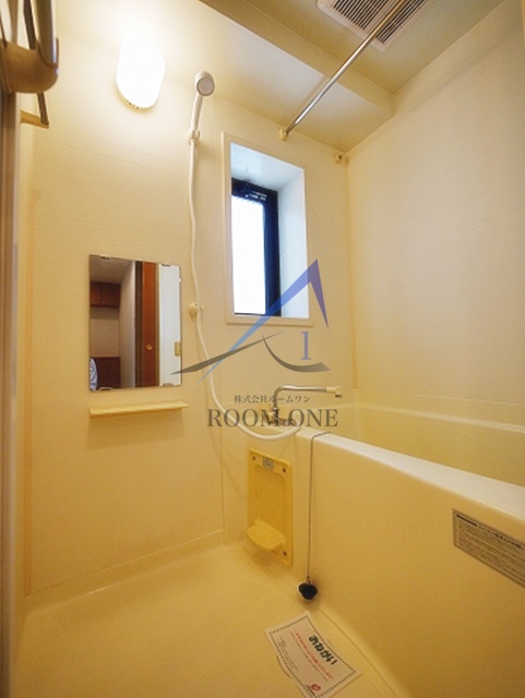 バス・シャワールーム　お風呂です。