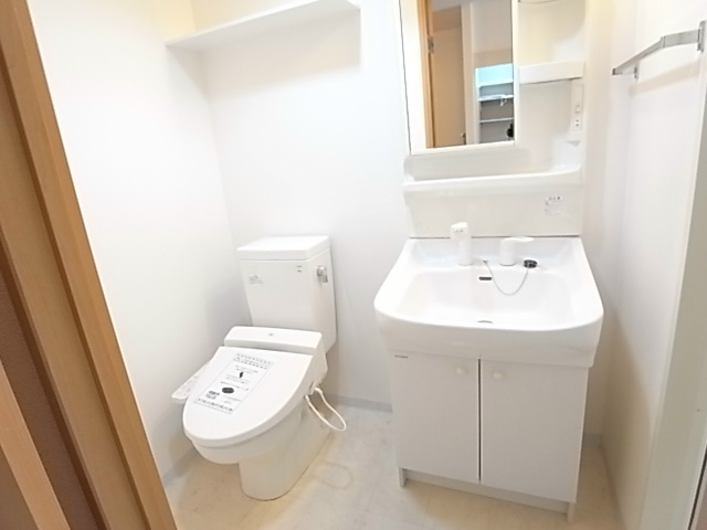 洗面設備　別部屋