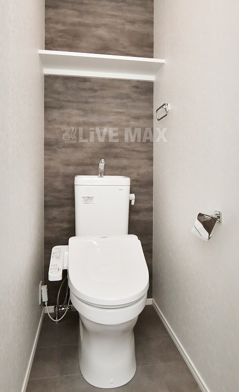 トイレ　※別号室参考写真