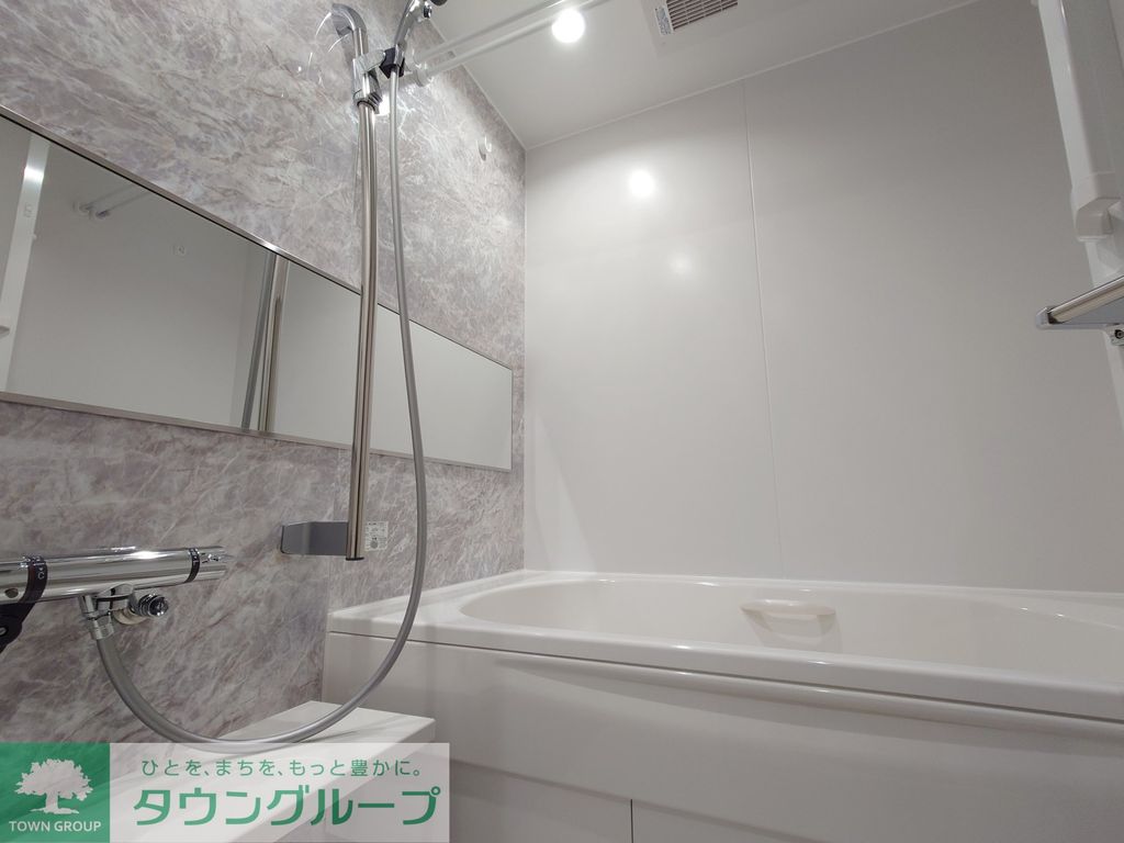 バス・シャワールーム　バス