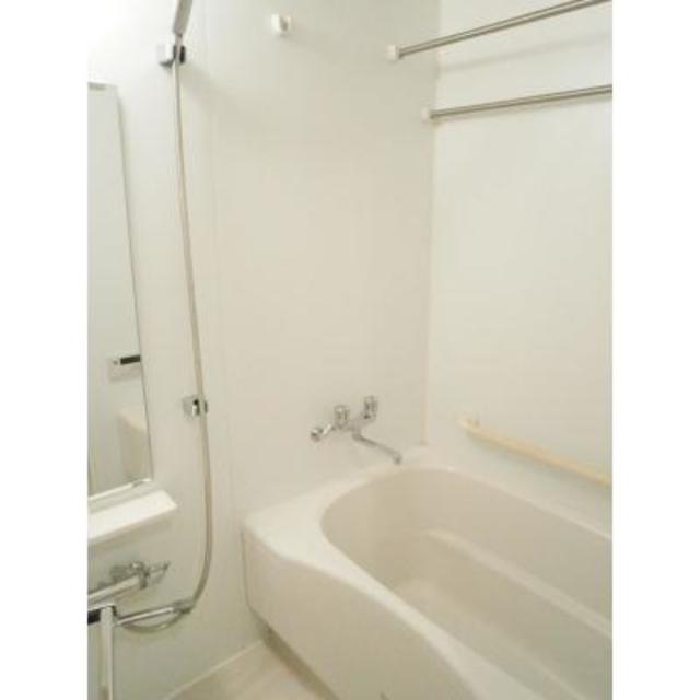 バス・シャワールーム　※写真は同タイプ住戸です。