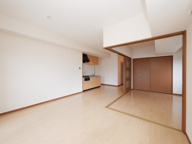 居室・リビング　別号室イメージ