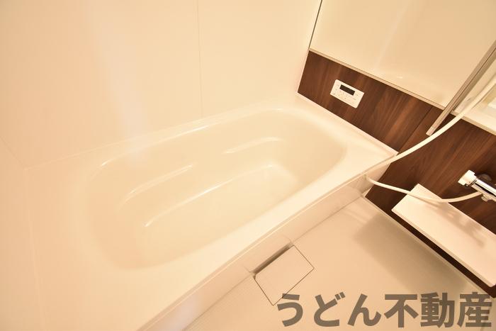 バス・シャワールーム　うどん県のお部屋探しはうどん不動産へ うどんちゃんとLINE