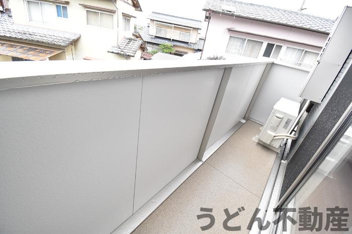 バルコニー　うどん県のお部屋探しはうどん不動産へ うどんちゃんとLINE
