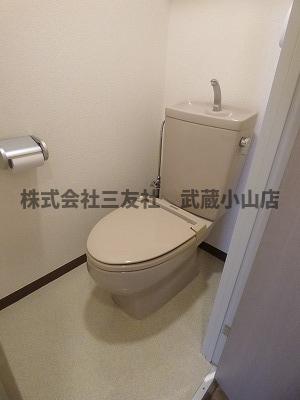 トイレ　※反転タイプの写真です。