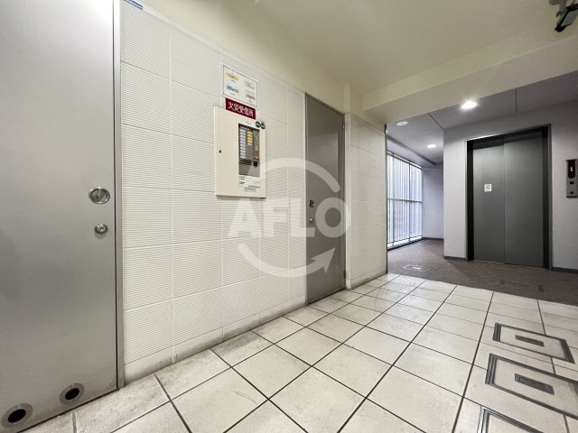 ロビー　D-Rest Nakanoshima　ロビー