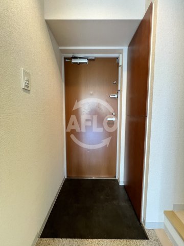 玄関　D-Rest Nakanoshima　玄関