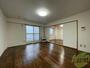 居室・リビング　広くてキレイなお部屋が広がっていて、充実した生活が送れそう。