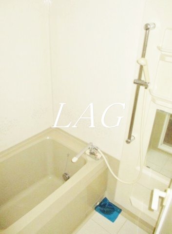 バス・シャワールーム　お風呂です。