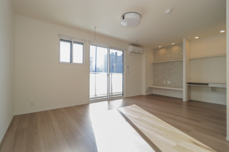 居室・リビング　図面と現状に相違がある場合には現状を優先