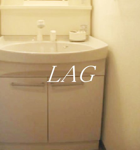 洗面設備　洗面台です。