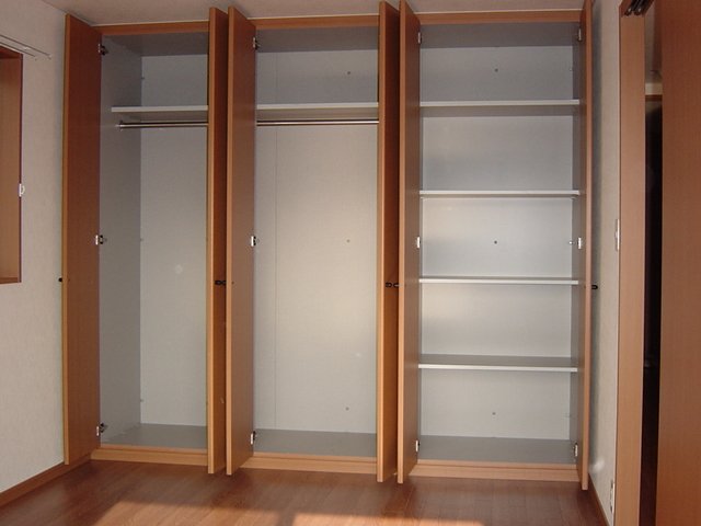 収納　クローゼット